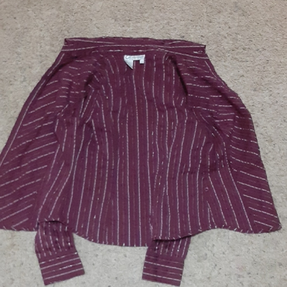 Dressbarn Buttondown